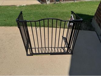 Baby gate