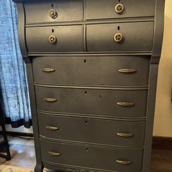Vintage painted dresser
