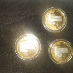 3 5th Anniversary World Trade Center Coins In Cases