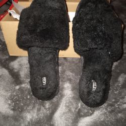 Ugg Slippers 
