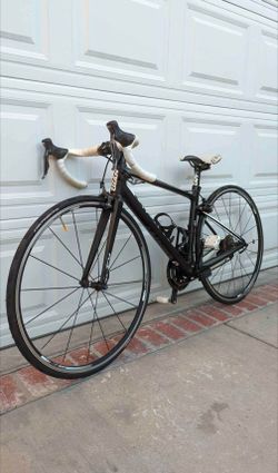 Giant Defy Advance Carbon Road Bike Shimano Di2 48cm