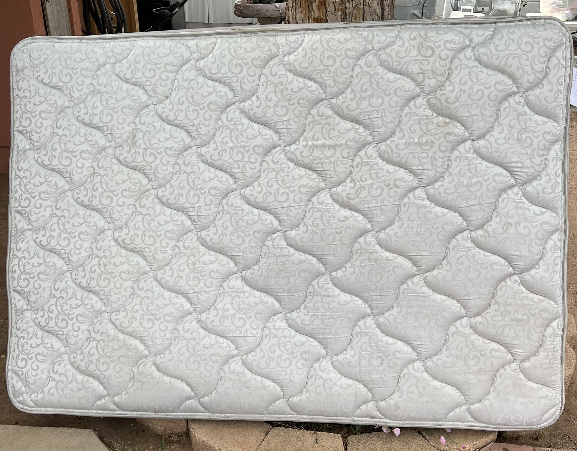 Sterlingwood Full Size Mattress