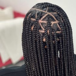 Triangle Knotless Braids Hair Include 