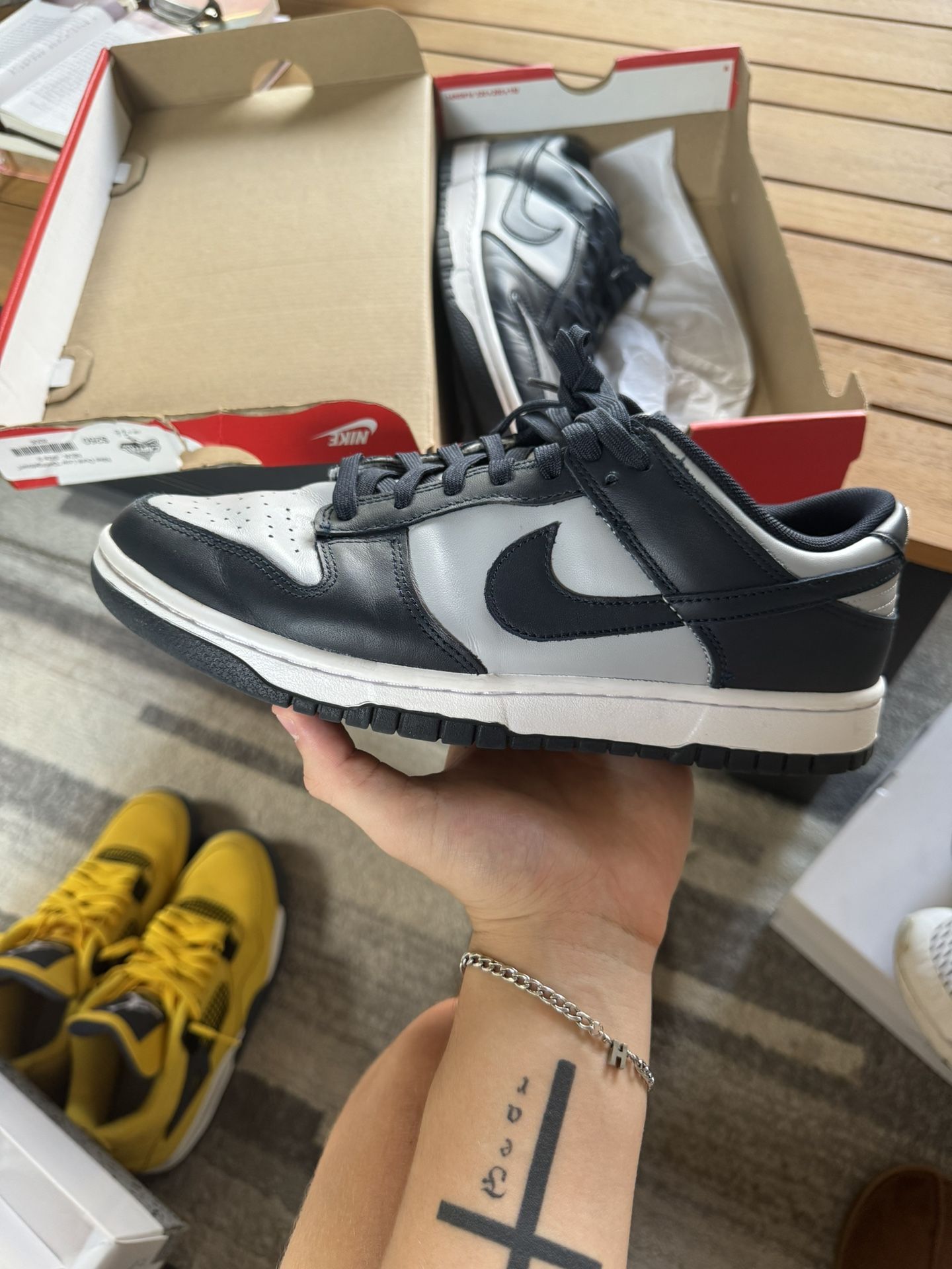 Nike dunk georgetown