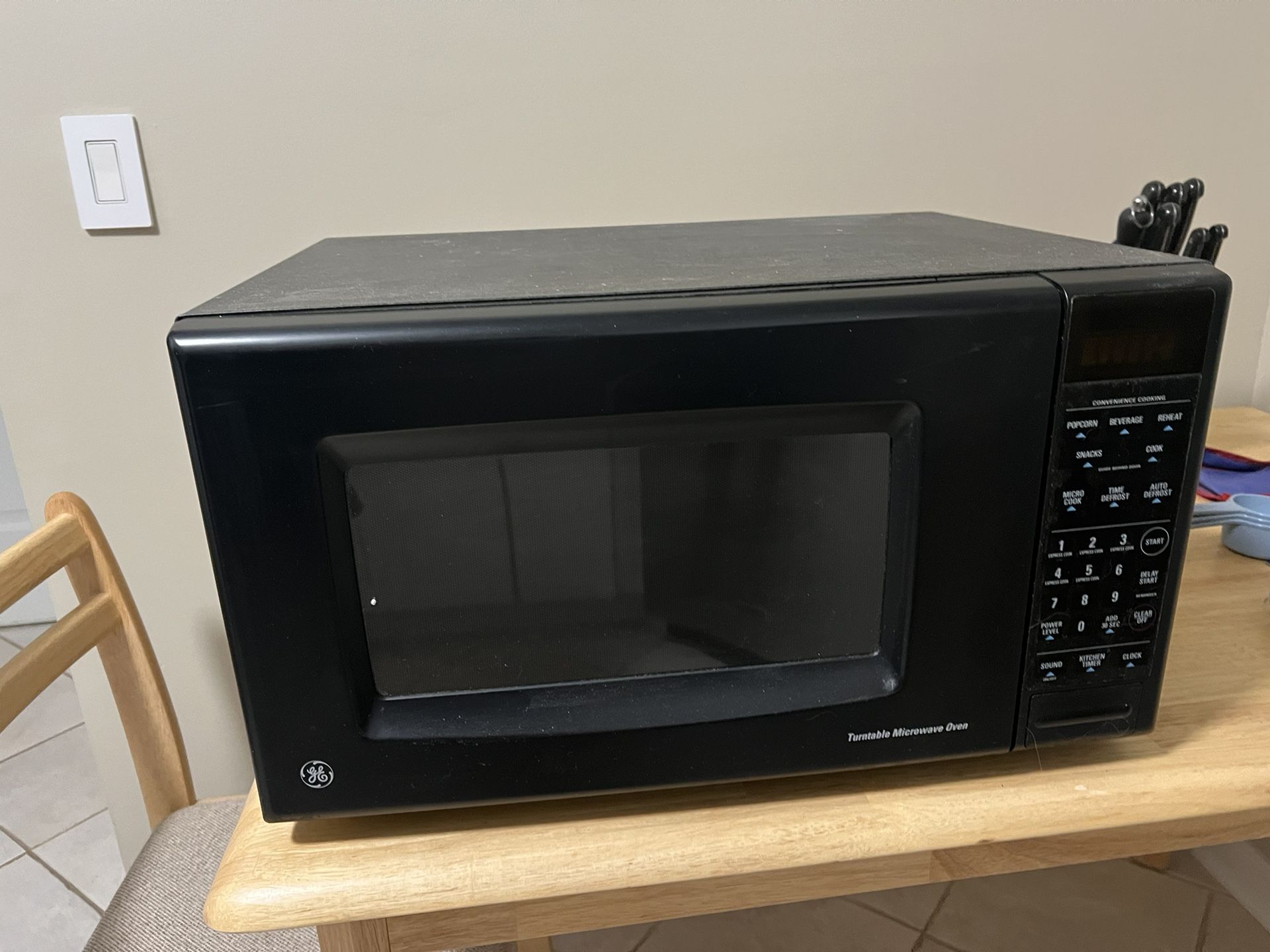 GE Countertop Microwave – Reuse Depot, Inc.