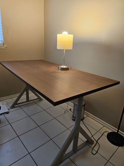 Desk project table