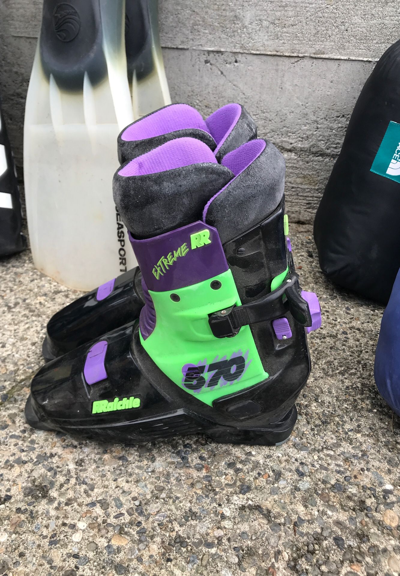Raichle 570 Ski Boots