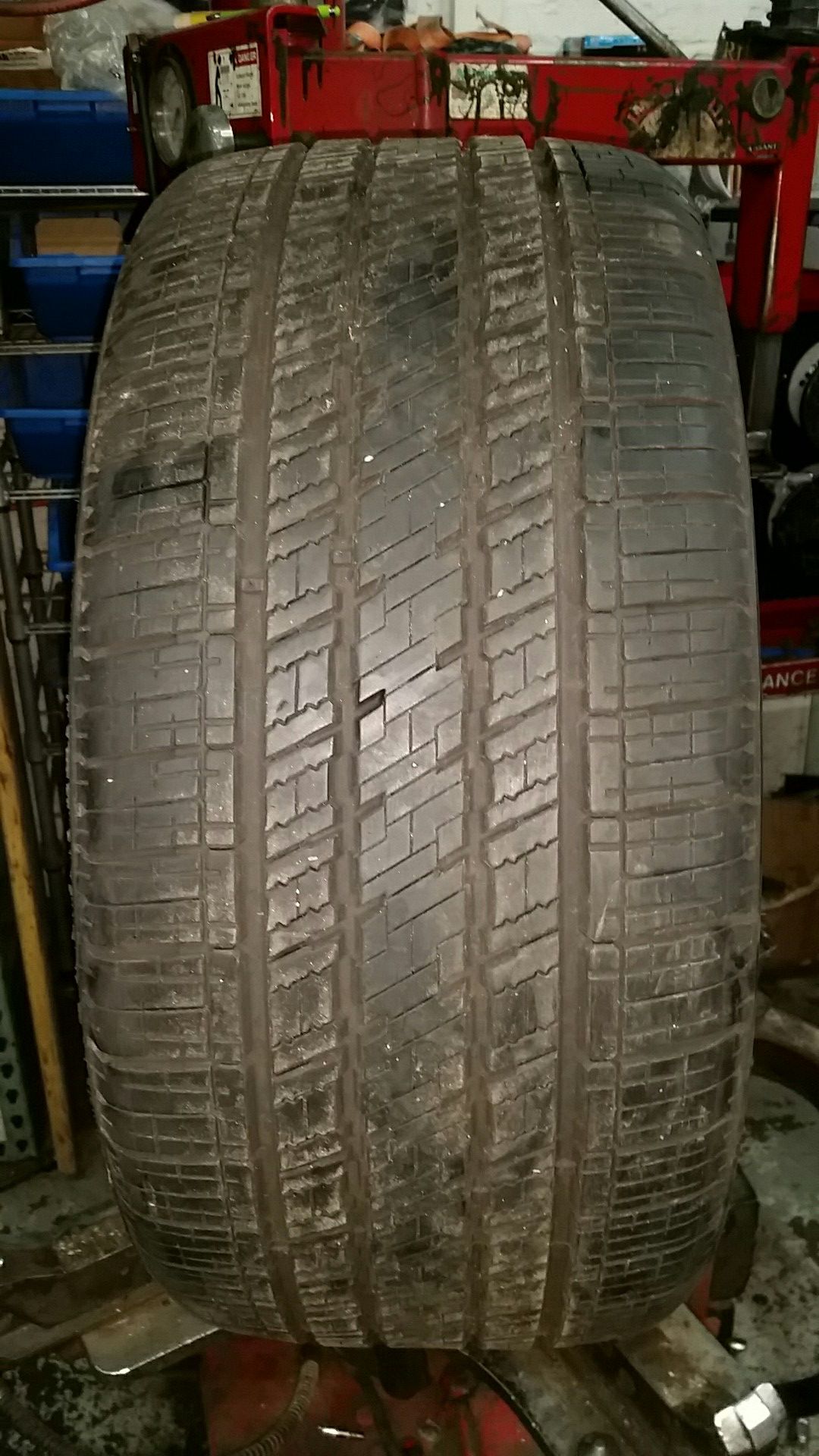 1 used tire 275-25-24 vercelli