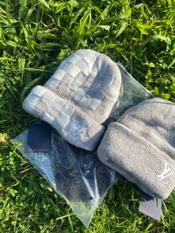 Lv beinie reversible