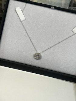 circular necklace white gold
