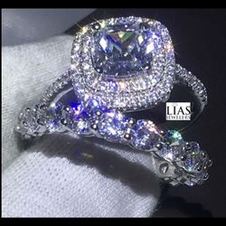 New 18k White Gold Wedding Ring Set 