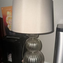 2 Lamps 