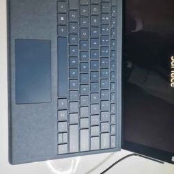 Microsoft Surface + Fruity Loops 12 FL12 li5-4300U CPU @2.50 GHz, 8GB RAM (Non Touchscreen)