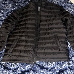 Black Turtle Neck Puffer XL BIG perfect For L 