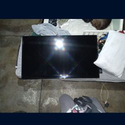 Samsung TV 50 Inches 