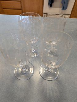  Tiffiny Vintage Wine Glasses