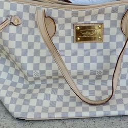 Louis button hand bag