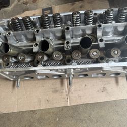 2001-05 Honda Civic Cylinder Head