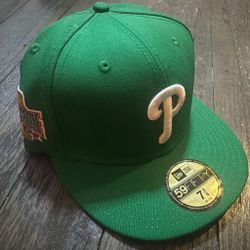 Brand new Hat Club New era Green Philadelphia Phillies 7 3/8