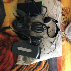X BOX  360POWER CORD AC ADAPTER  AV RCA CABLE 