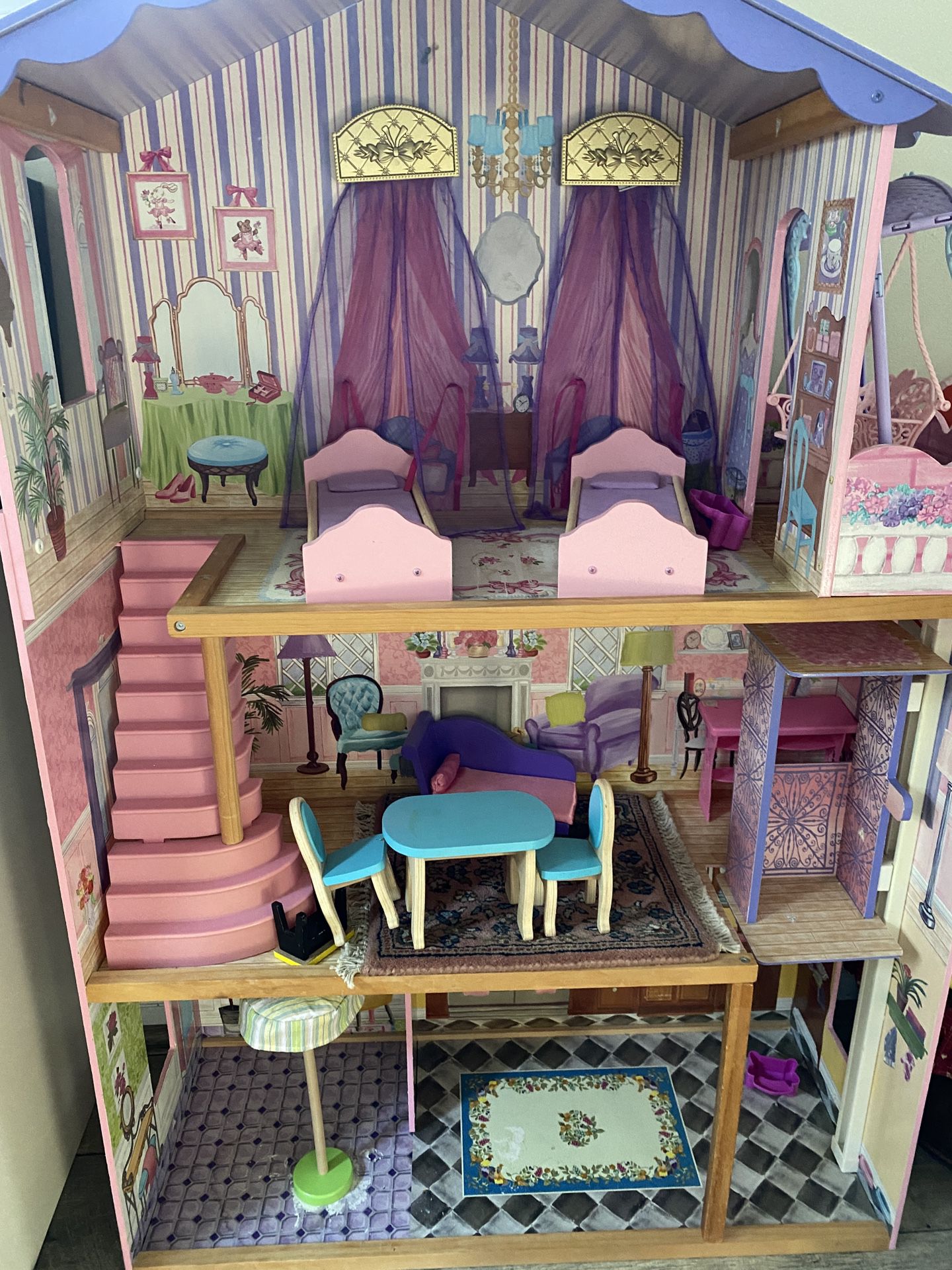 Barbie doll house