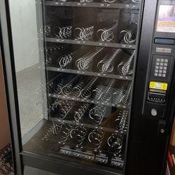 Vending Machine Automatic Products Studio 3 