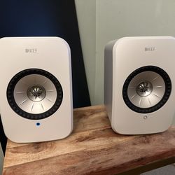 KEF LSX II LT Wireless HiFi Speakers Pair Stone White