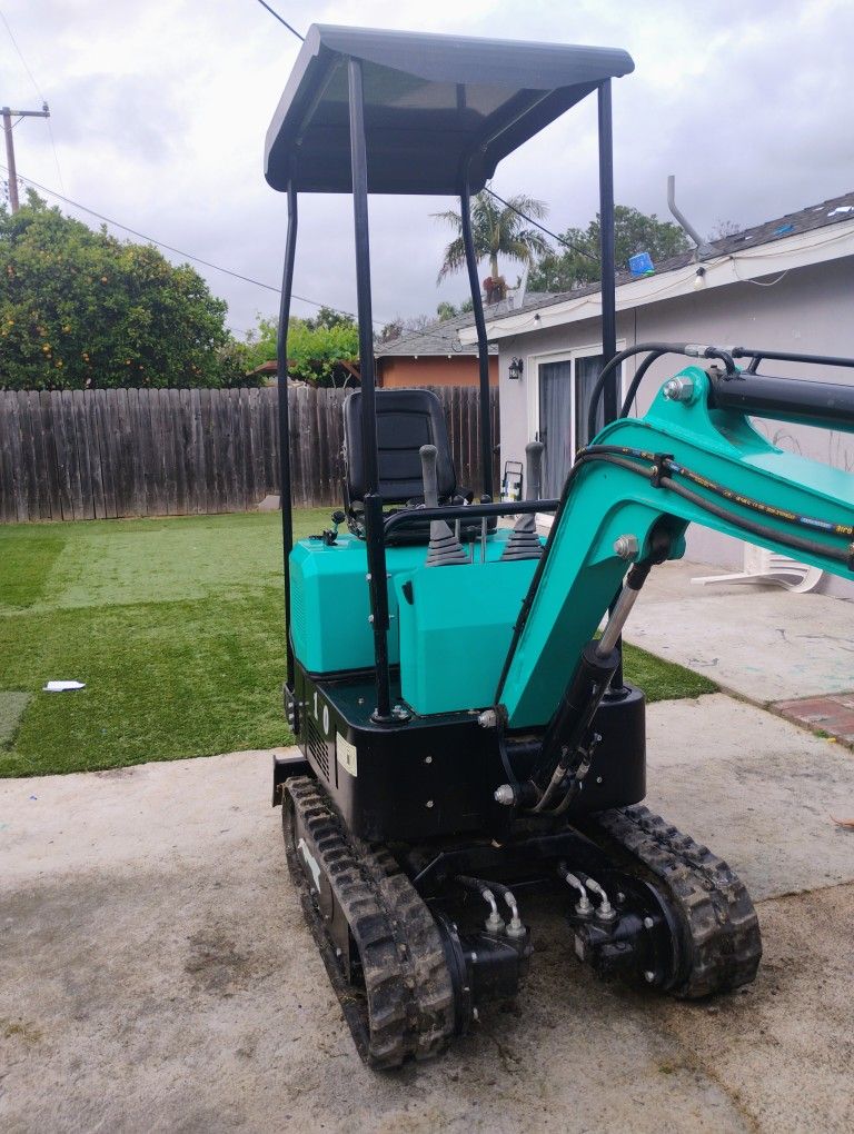 Modelo 10 Mini Excavadora