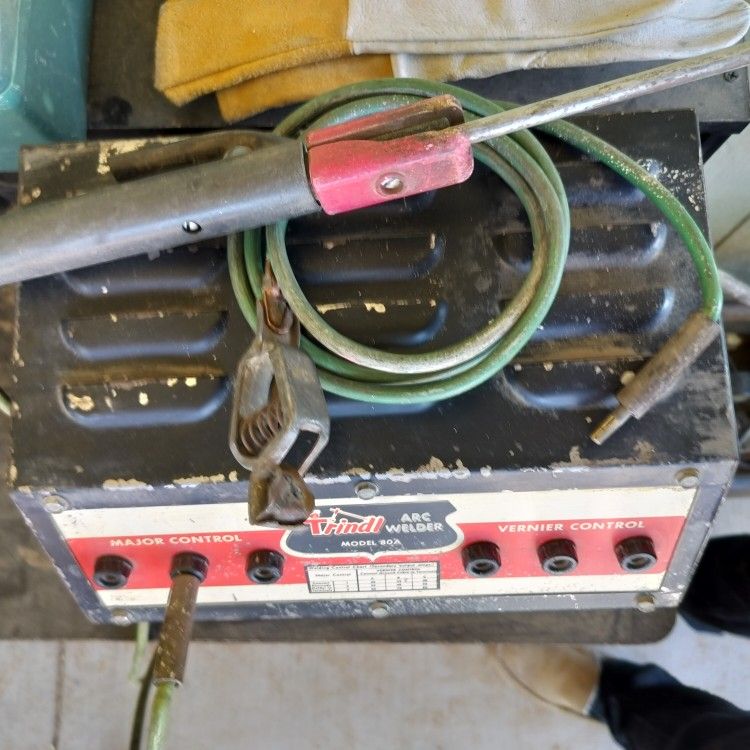 Arc Welder 80A Trindl W/Tillman Gloves