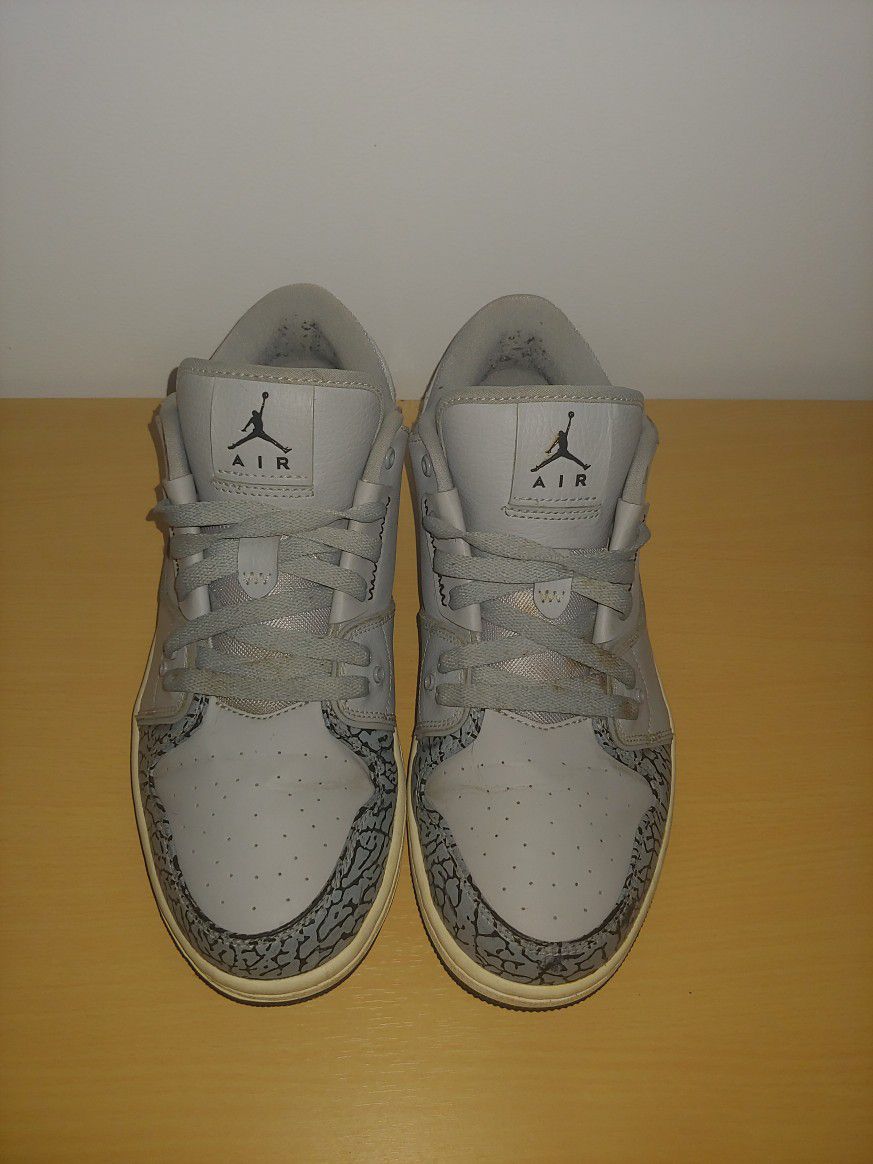 Nike air Jordan's flight club grey and mint green 602661-013 size 8 mens for  Sale in Antioch, CA - OfferUp