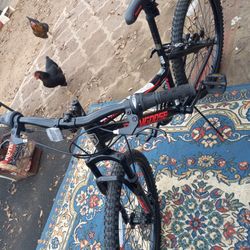 New Montain Bike 24inch MONGOSS  21SPEED SHIMANO NEVER USED SHIFTING AND PREAK VERY GOOD EVRYTHING IS GOOD CONDITION  Disc Preak 