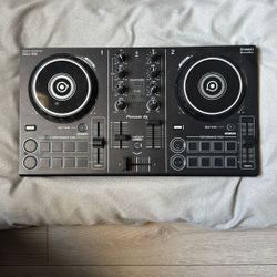 DDJ 200