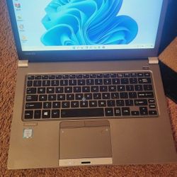 Good Condition Computer Toshiba 