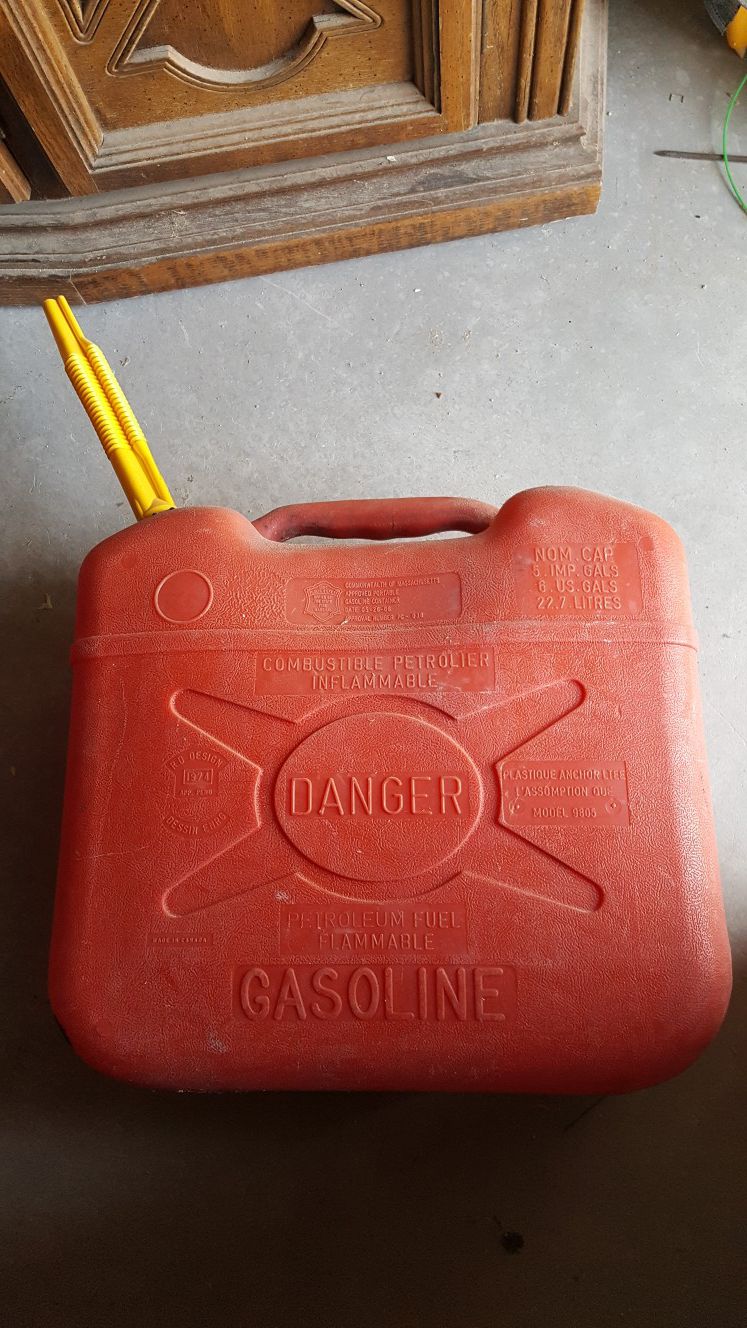 6 gal. Gas Can