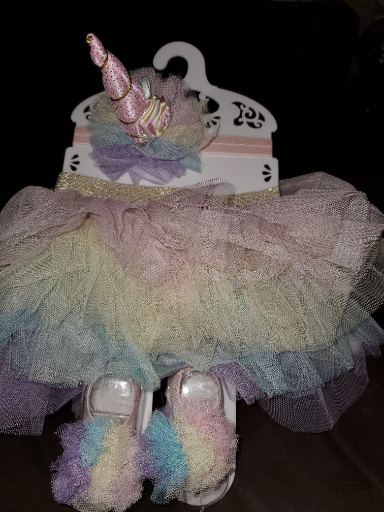 Unicorn baby photo outfit