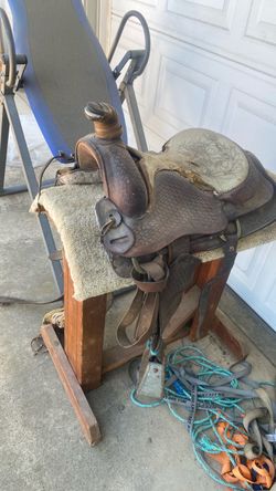 Western Leather Horse Saddle and Stand