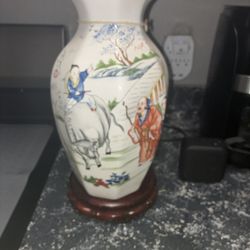 New Condition Vintage Chinese Porcelain Vase On Stand