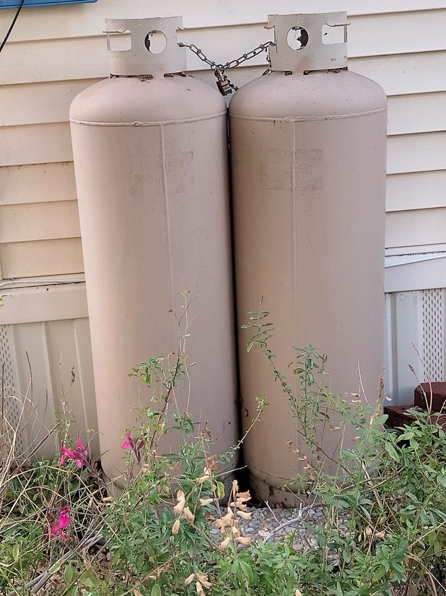 2 - 120 Gallon Propane Tanks