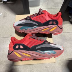 Size 9.5 - Yeezy 700 Hi-Res Never Worn