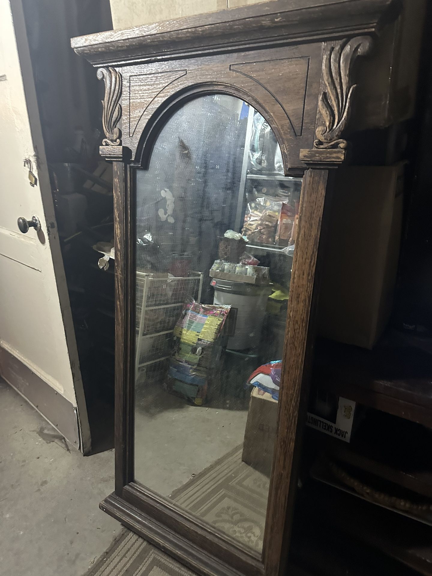 Mirror 