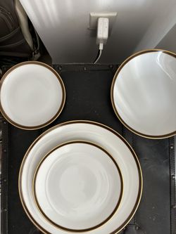 Rosenthal China - Gala Collection - Place Setting For 6