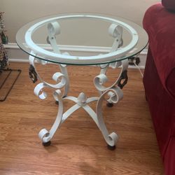 2 End Table, Coffe Table and Console 