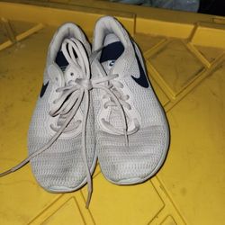 Kids Nike Shoes 1y