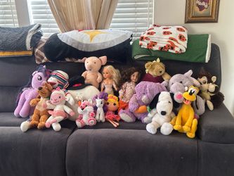 Stuffed animals / dolls