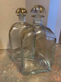 Vintage Jerez Of Spain Pair Of Liquor Bottles