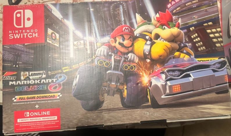 BRAND NEW! nintendo switch + mario kart