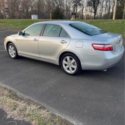 2009 Toyota Camry.