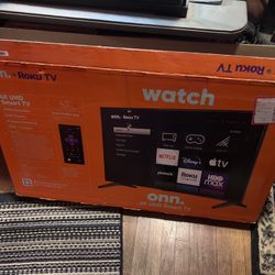 43” Roku Tv With Remote