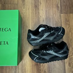 Bottega Veneta Orbit Sneaker 