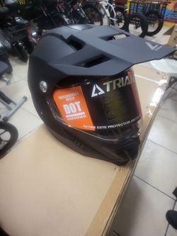 Size Medium Motorcycle/ Ebike helmet